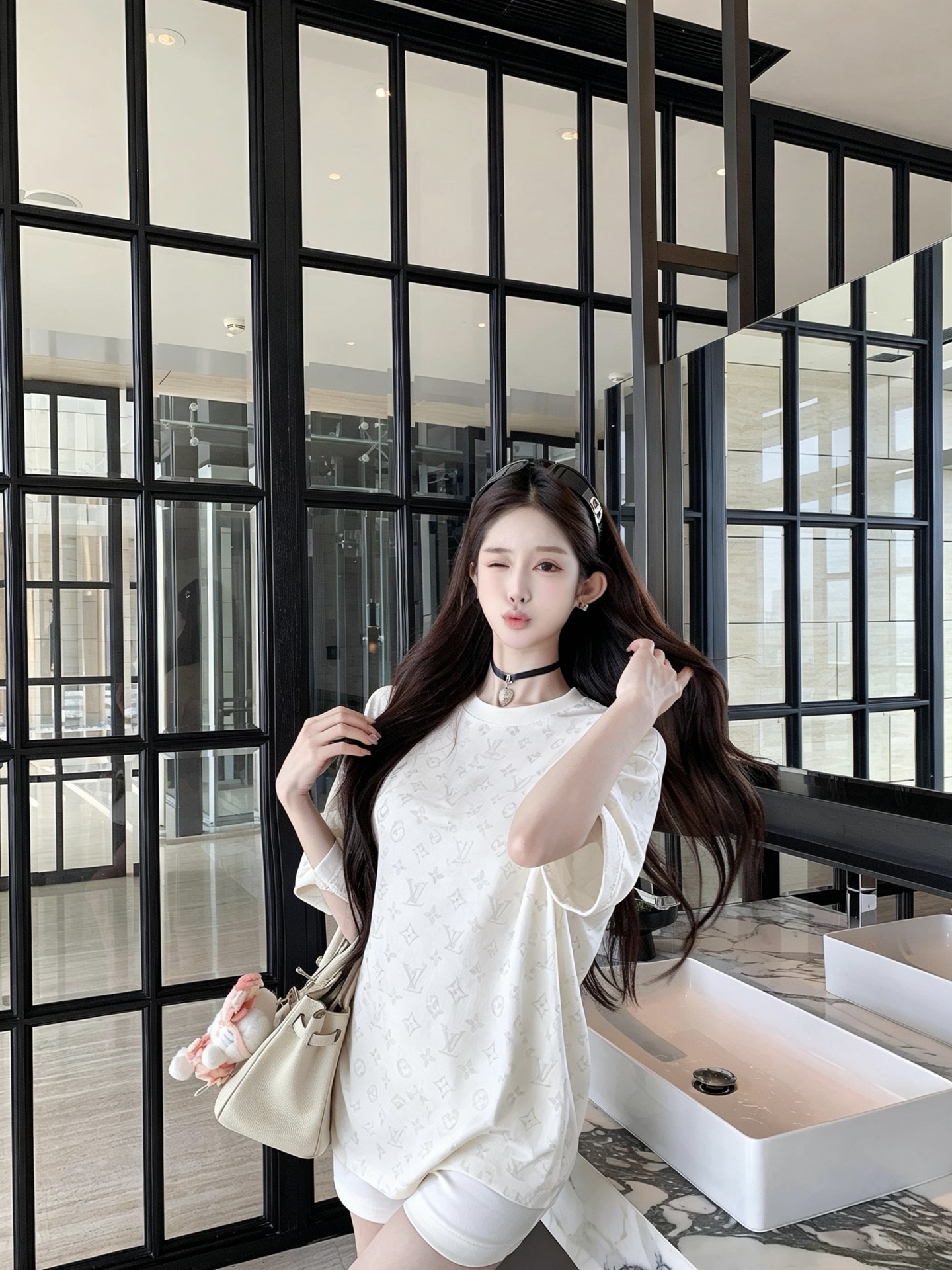 NO:934260,The same style for men and women, it can be worn casually and is high-end,19860909男女同款 随意驾驭都高级,,,Women's clothing