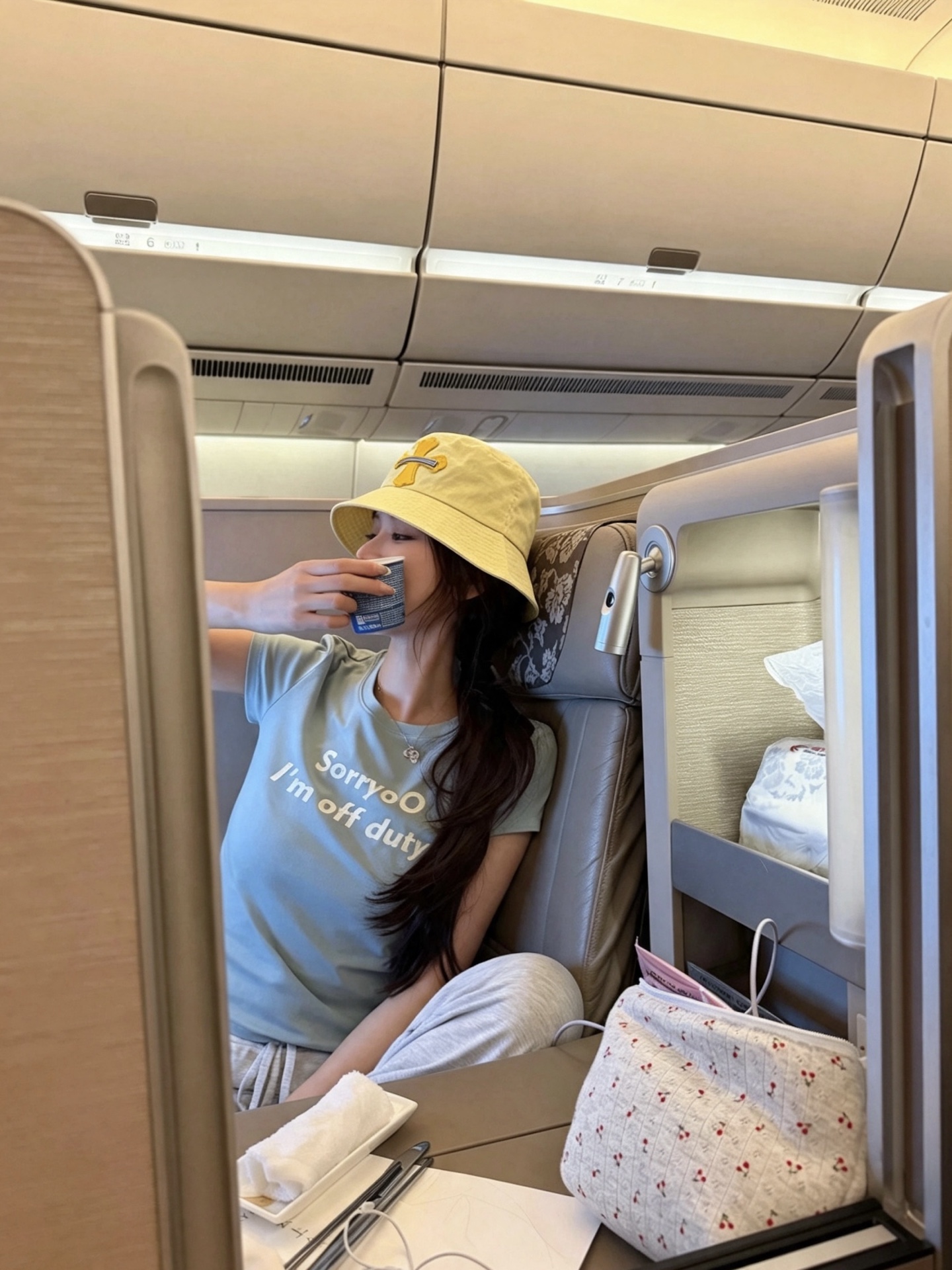 NO:947258,Accessories are such a bonus, who knows~~,,19860909配饰太加分了 谁懂 ~~,,,Women's clothing