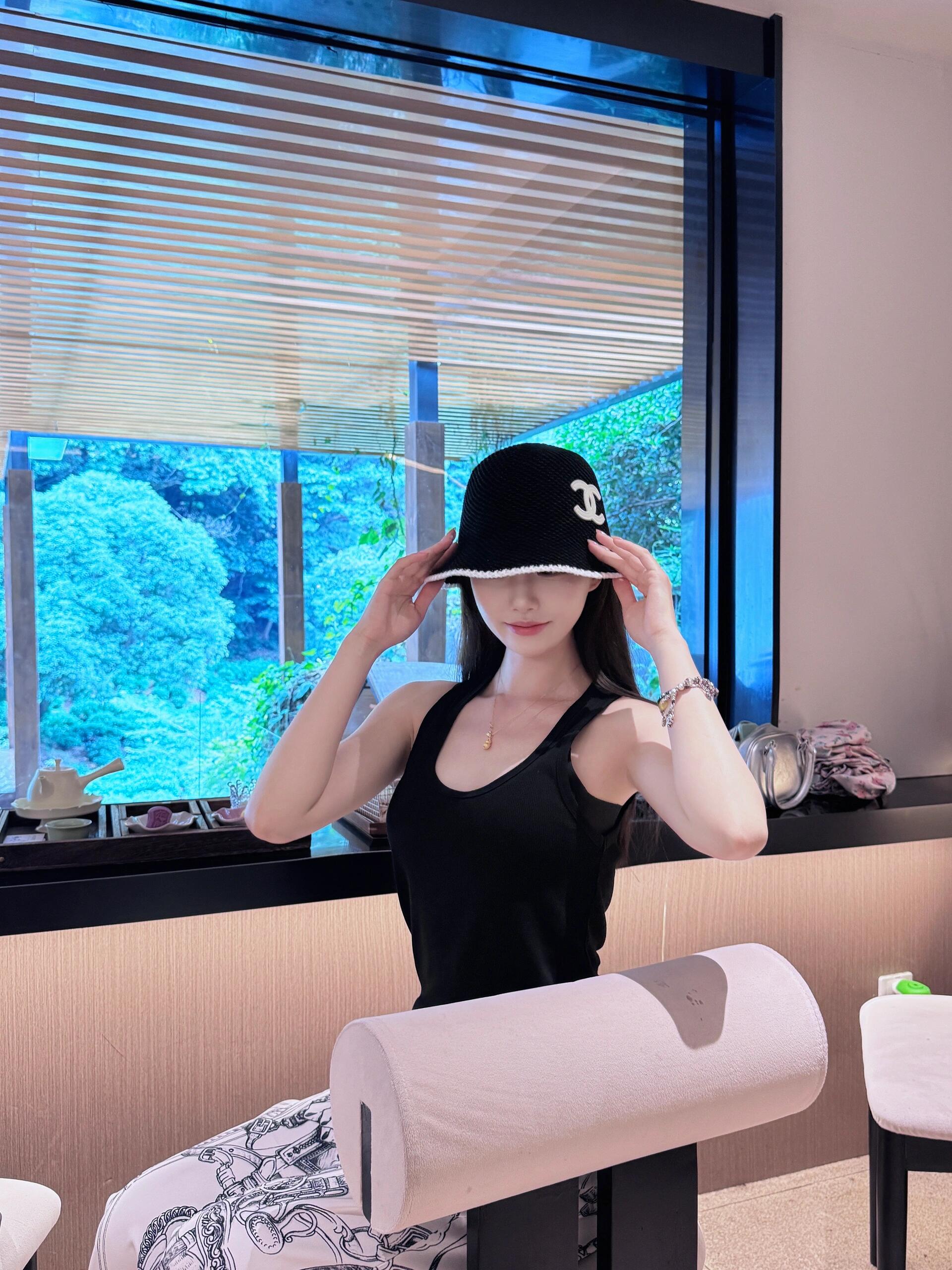 NO:951951,Wearing it with any outfit is a bonus,19860909任意穿搭 戴它都是加分的,,,Women's clothing