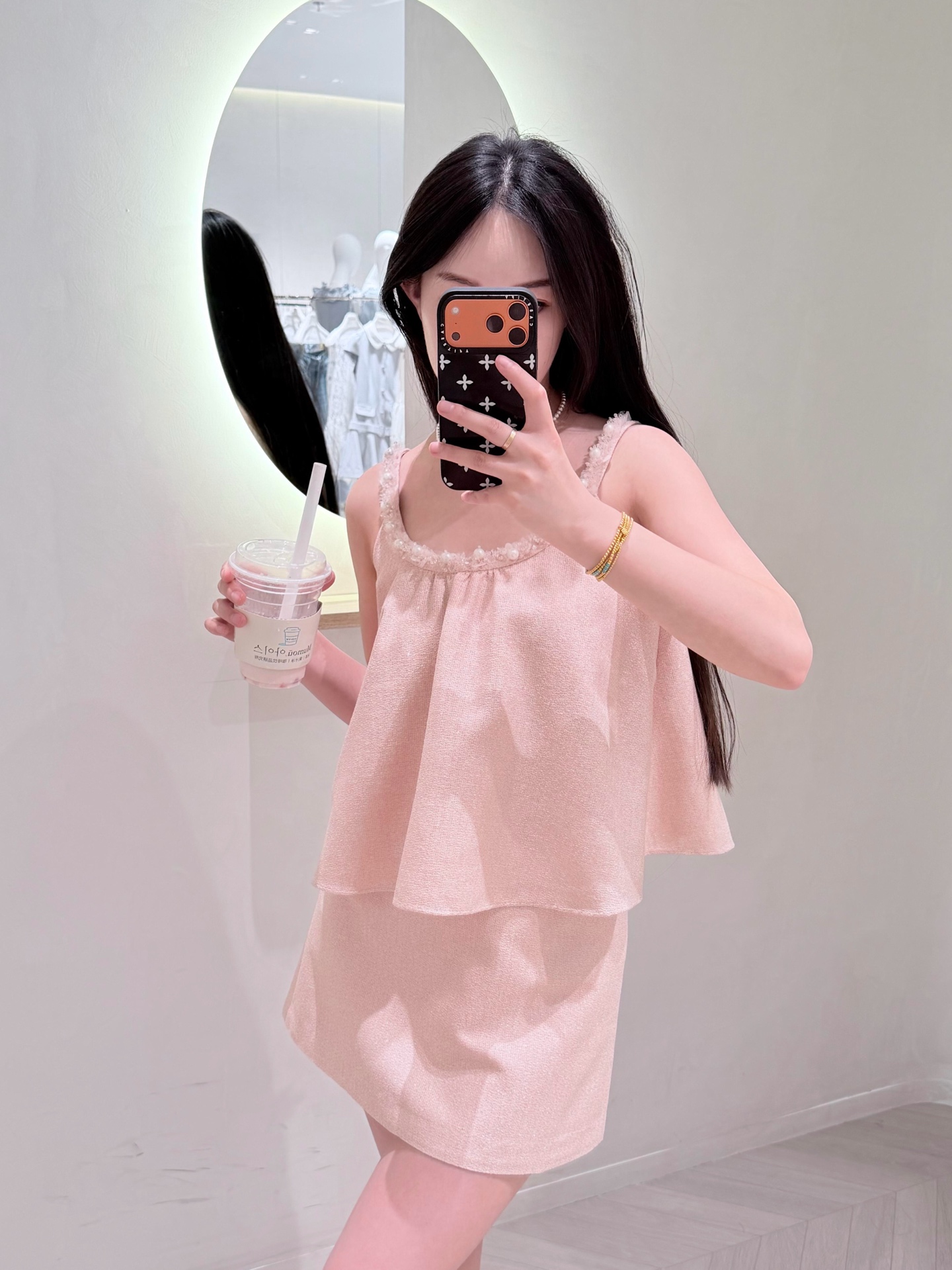NO:955615,Popular models at the counter meet the dressing needs of different occasions,19860909柜台热门款 满足不同场合穿搭需求,,,Women's clothing