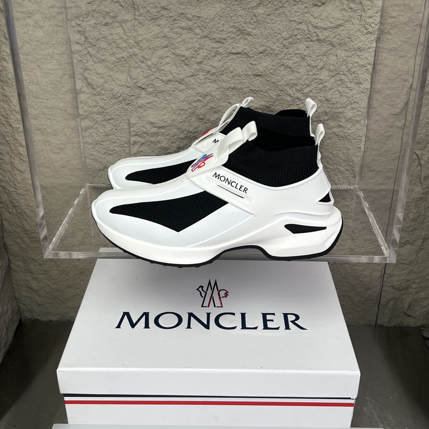 Moncler Men's White & Black Sneakers Breathable Casual Shoes Size 39-44 1 i1745234266507 9720 0 0