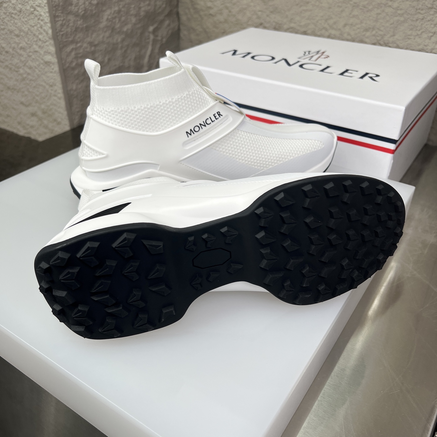 Moncler Men's White Sneakers Breathable Casual Shoes Size 39-44 EU 9 i1745268006174 2910 0 10