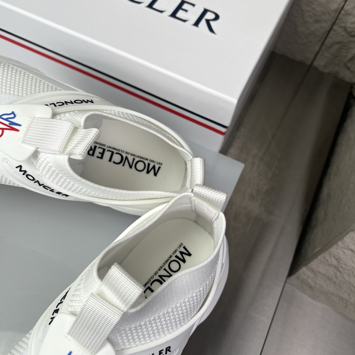 Moncler Men's White Sneakers Breathable Casual Shoes Size 39-44 EU 7 i1745268022669 8659 0 9