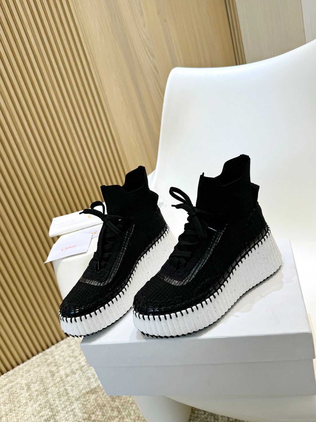 New Gang’s Eco-Friendly Rainbow Shoes for Spring and Summer: Product Details and Features - 图片 3