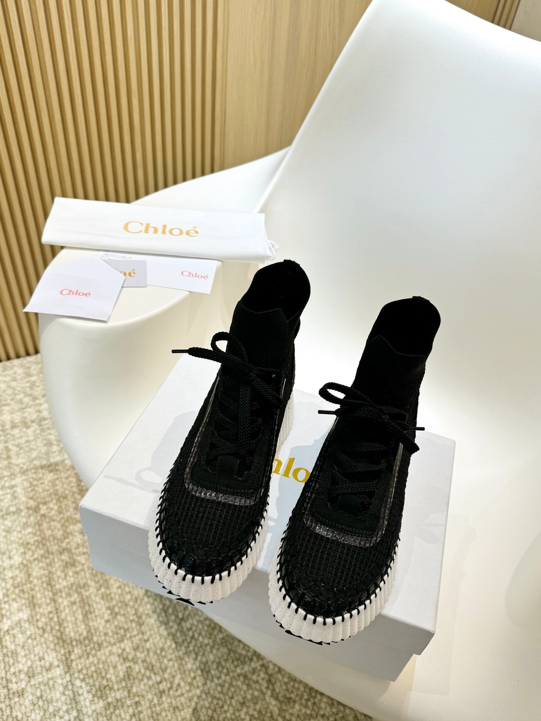 New Gang’s Eco-Friendly Rainbow Shoes for Spring and Summer: Product Details and Features - 图片 1