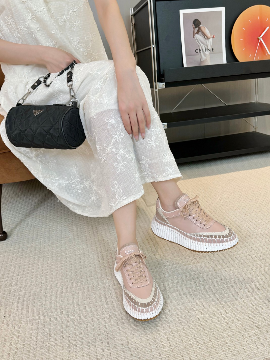 Chloe’s 2024 Cosmopolitan Sandals: Multicolored, Airy, Imported Cow Skin Fabric - 图片 2