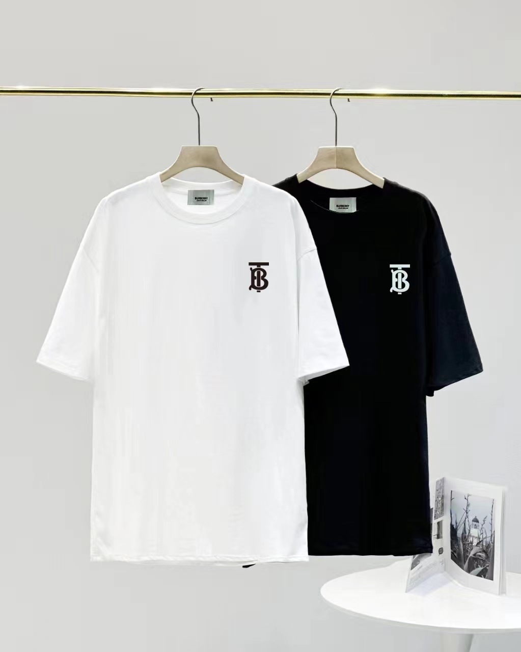 Alternative view of Burberry T-Shirt 04468