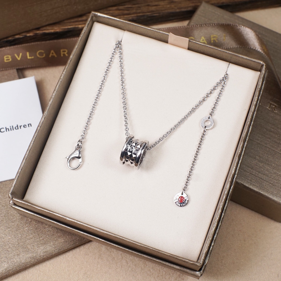 Bvlgari Haute Joaillerie Fine Jewelry Earrings Necklace Ring
