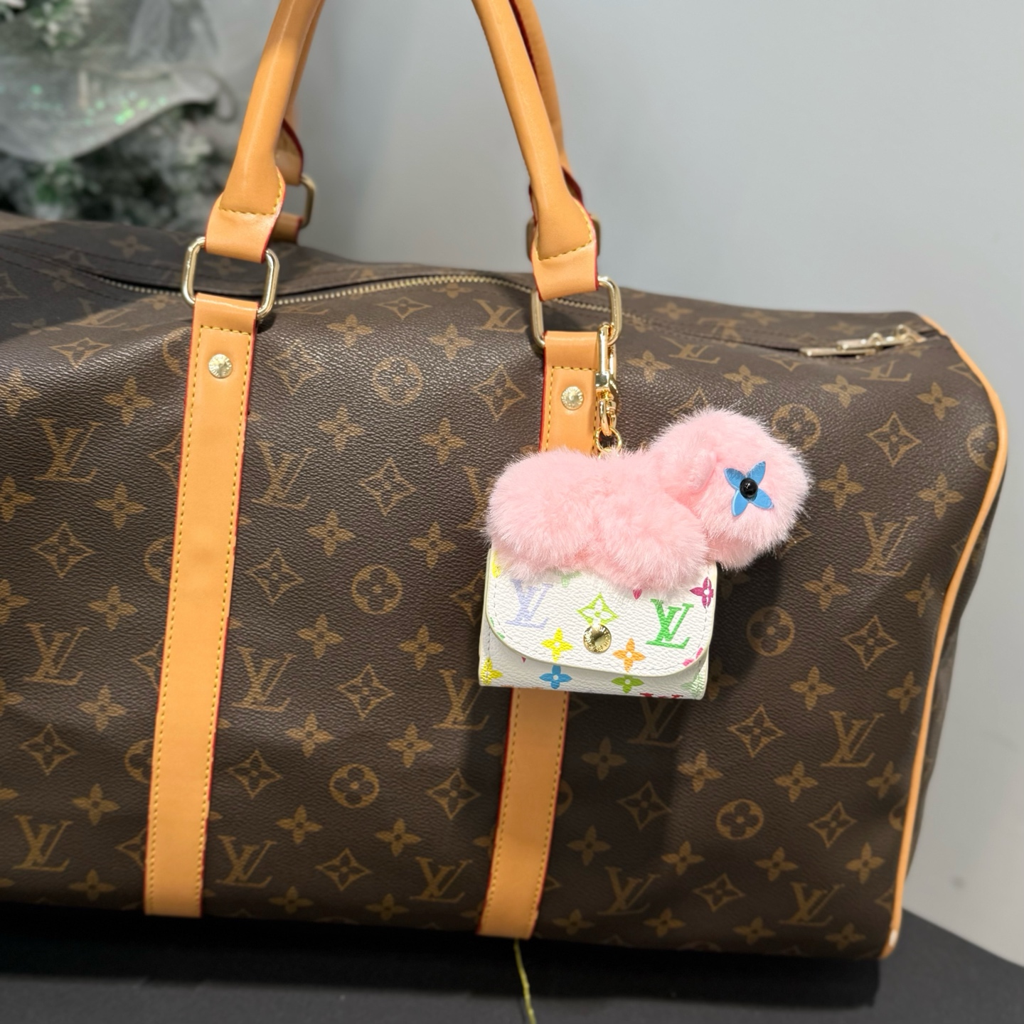 Louis Vuitton Luxury Handbag Collection 4