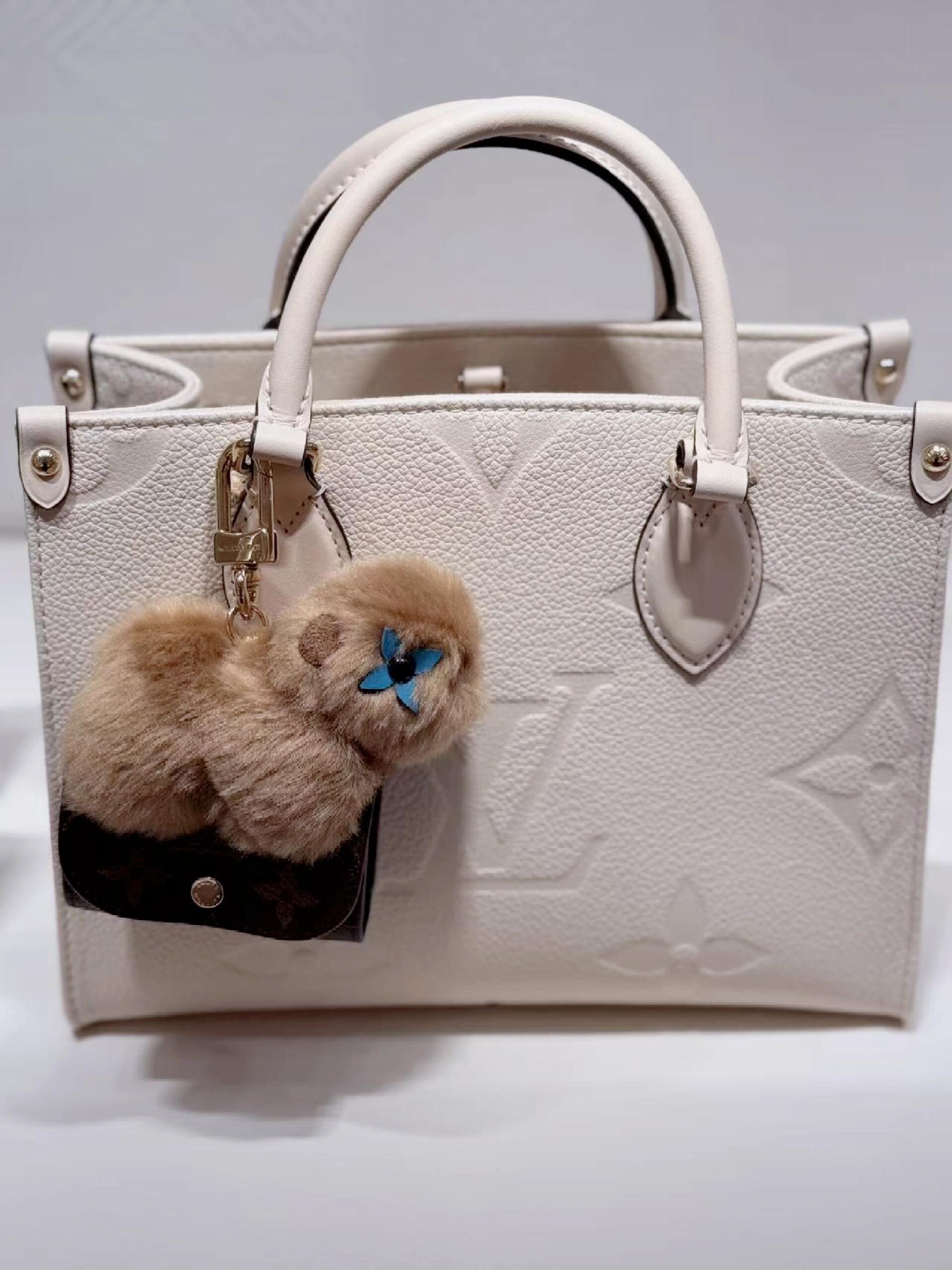 Louis Vuitton Luxury Handbag Collection 9