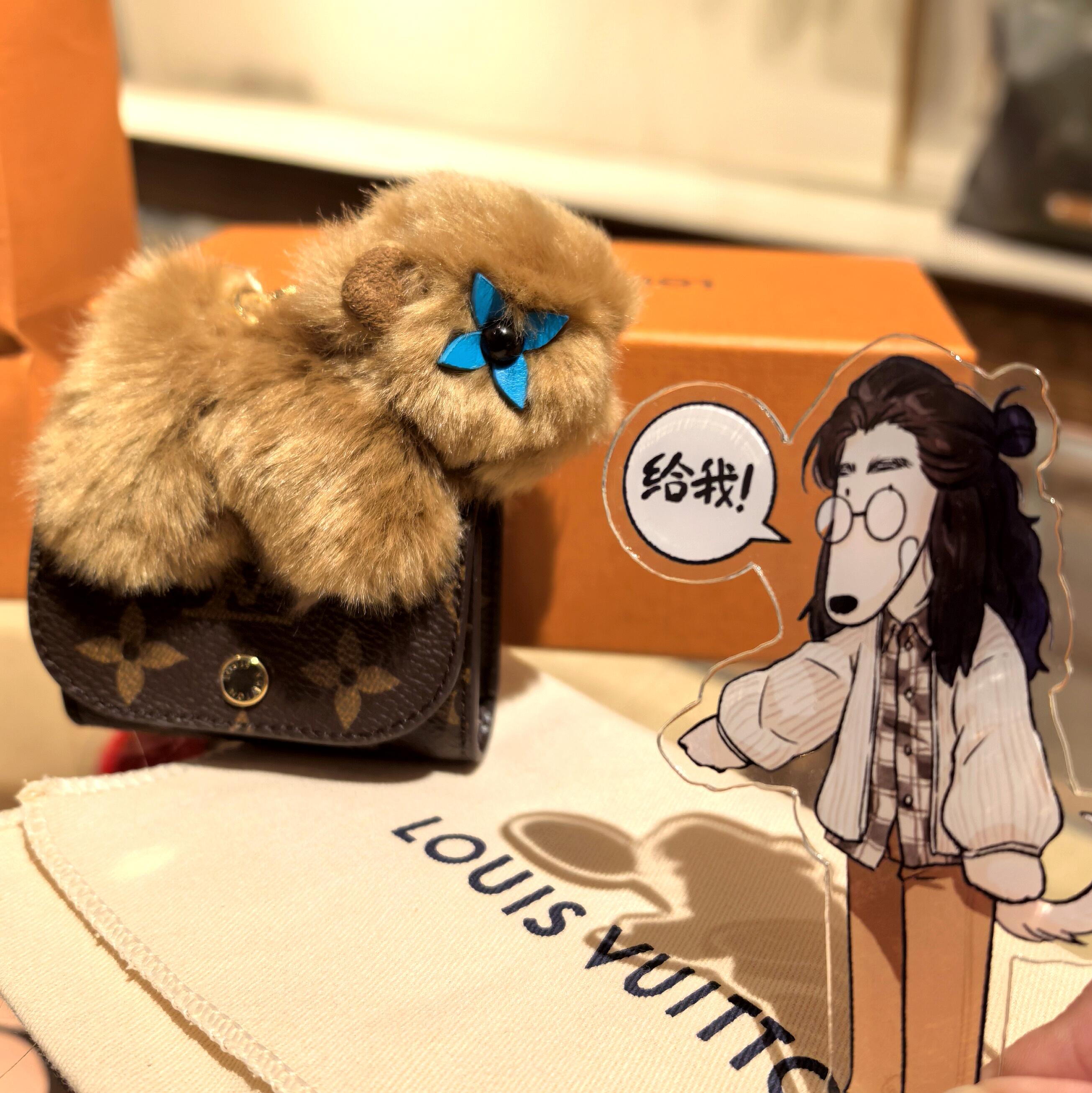Louis Vuitton Luxury Handbag Collection 8