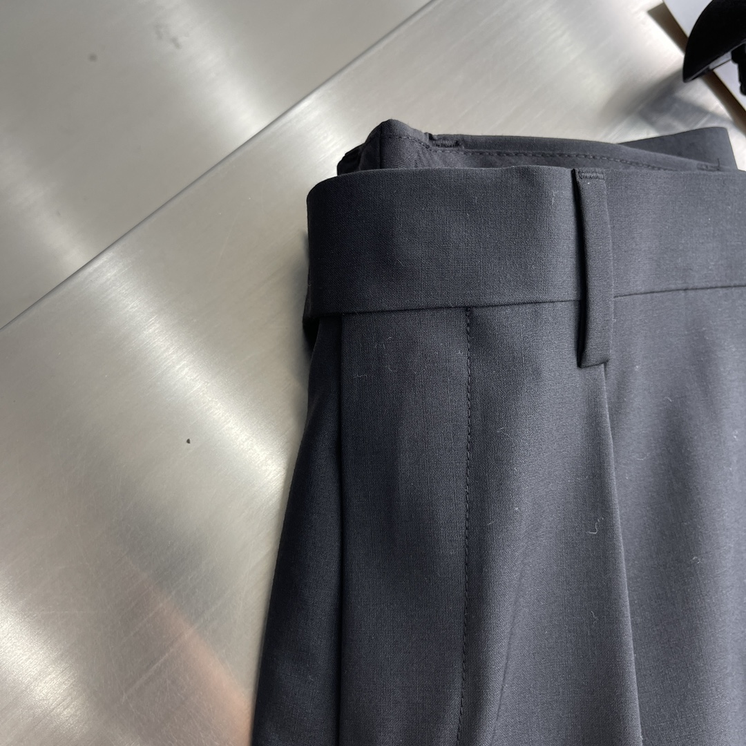 Neil Barrett Wool Blend Slim-Fit Dress Pants | Logo Waistband Detail 3 i1697804936 2455 1