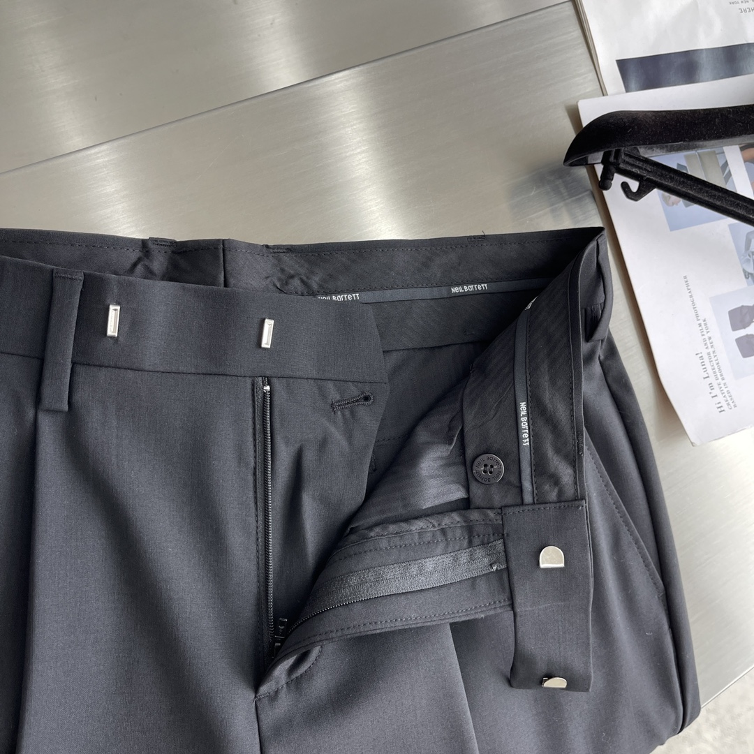 Neil Barrett Wool Blend Slim-Fit Dress Pants | Logo Waistband Detail 4 i1697804936 7496 2