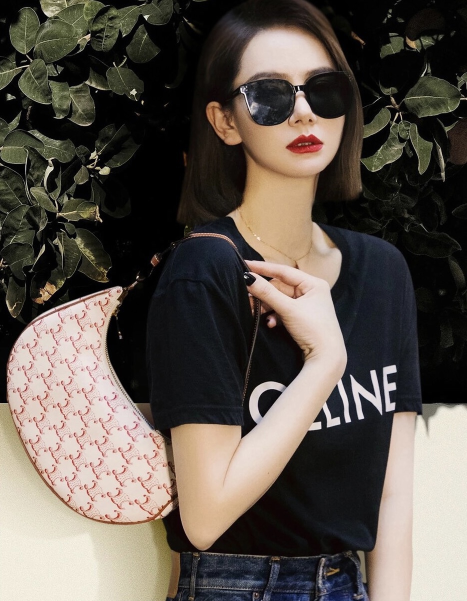Ferragamo Haute Couture Haute Couture Ready-to-Wear Clothing Dress 2