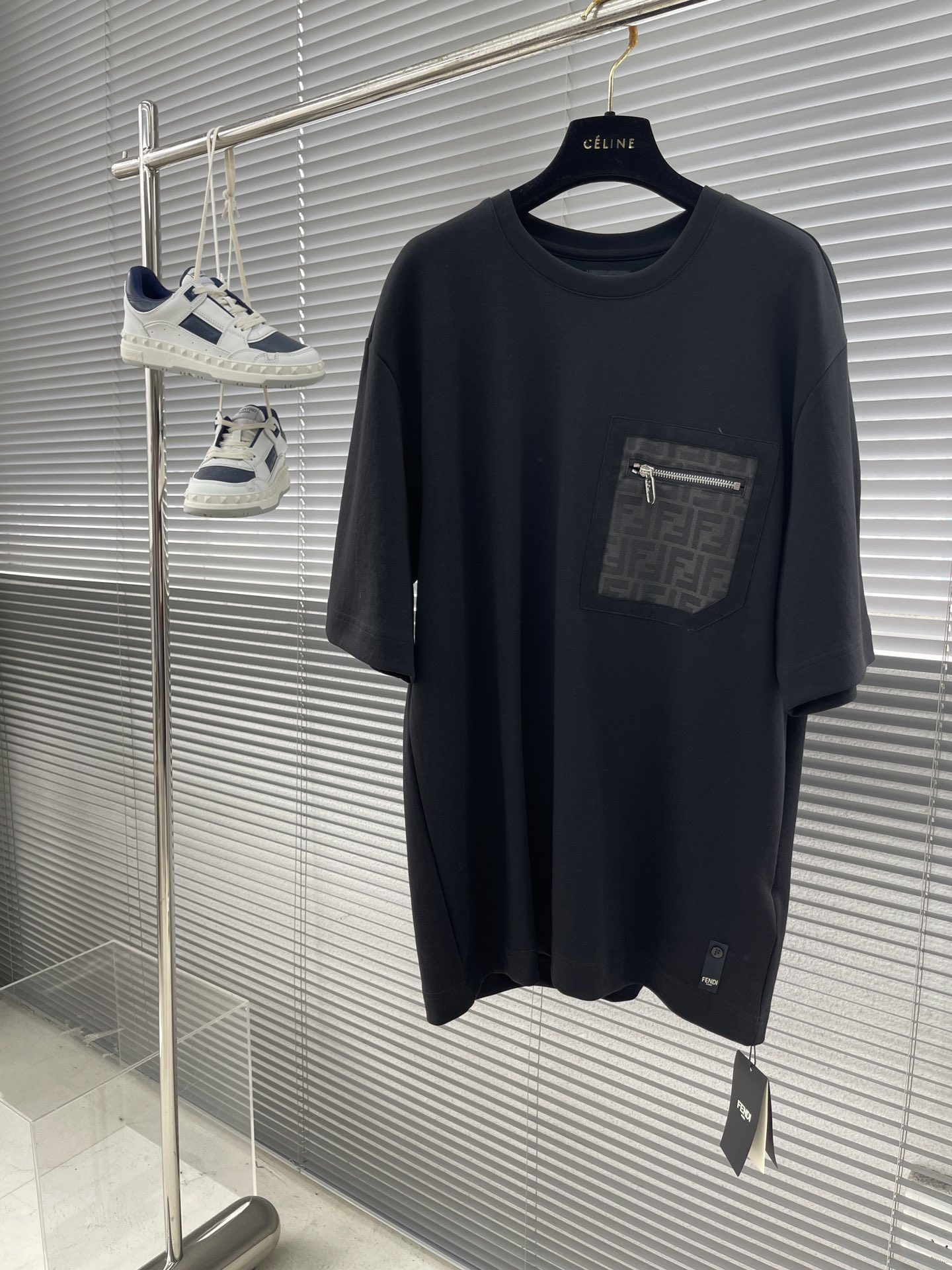 فيندي رفاهية
 ملابس تي شيرت مصمم نسخة طبق الأصل عالي الجودة
 خياطة الراتنجات كم قصير
