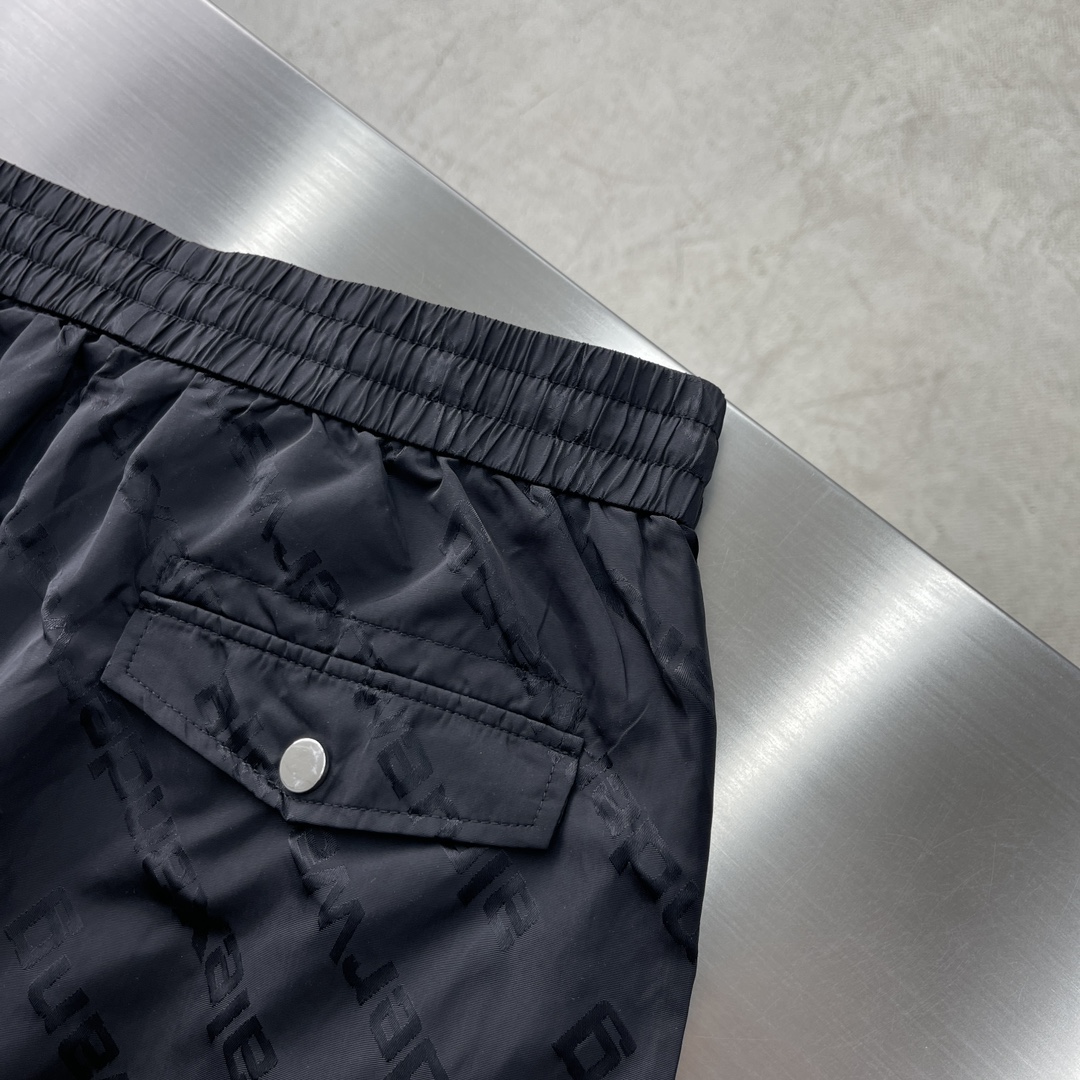 Alexander Wang Jacquard Weave Cargo Pants - Custom High-Density Fabric 7 i1713525039 8508 3