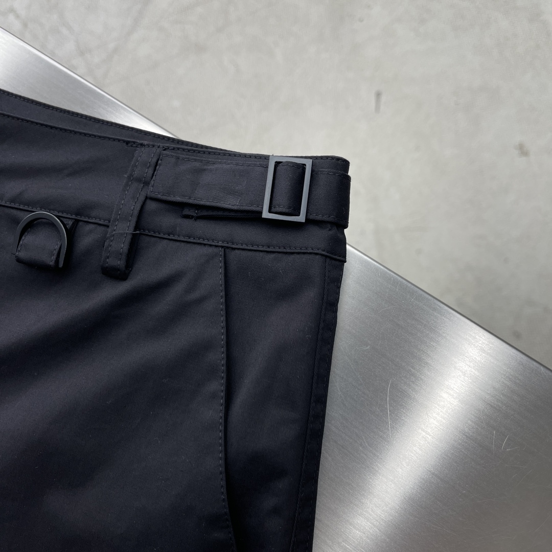 -Y-3 24fw新款工装长裤，高端版本！定制天丝梭织面料， 透气弹力舒适度高，细节无可挑剔，体现高品质