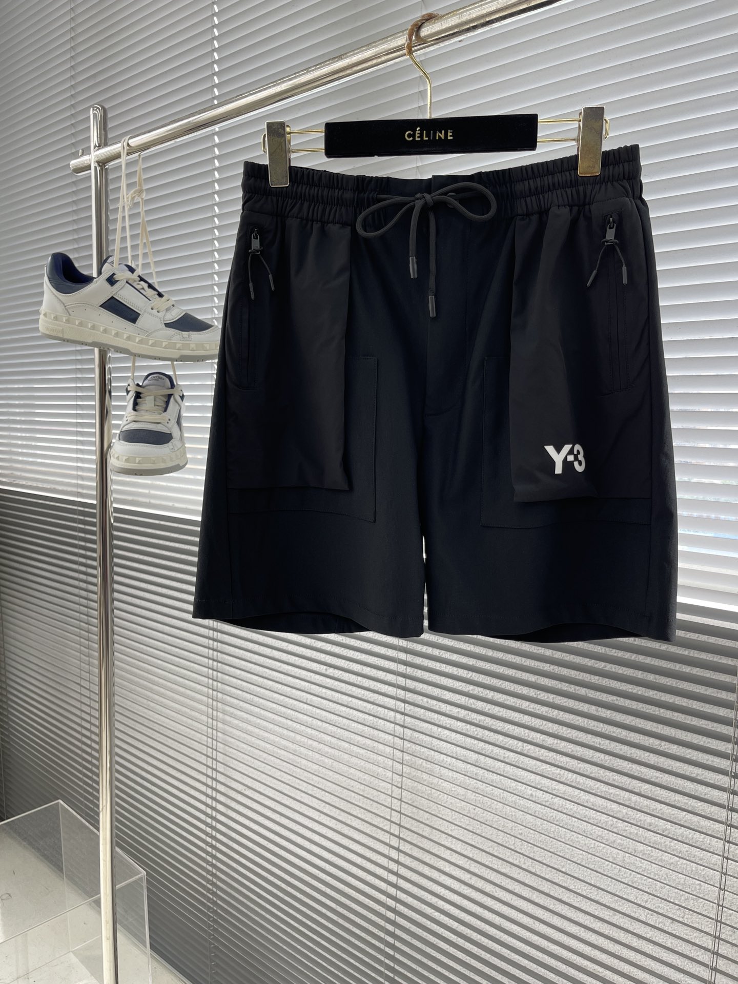 Y-3 2024 Tear-Proof Nylon Shorts with Organic Cotton Material and Magnetic Suction Button