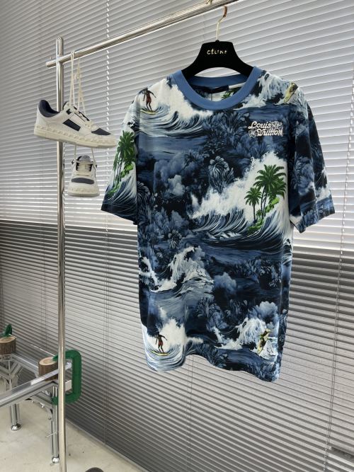 Louis Vuitton 24SS Summer Surf Print Cotton T-Shirt - Unisex Design 1 Louis Vuitton 24SS Summer Surf Print Cotton T-Shirt - Unisex Design