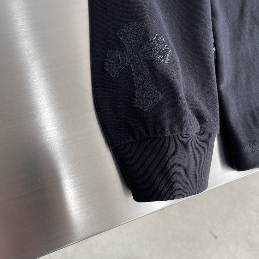 -CH 克罗心 长袖系列尺码: m-5xL版型：微阔版型克重：270克重成份：碳素磨毛罗马棉平纹面料 纹