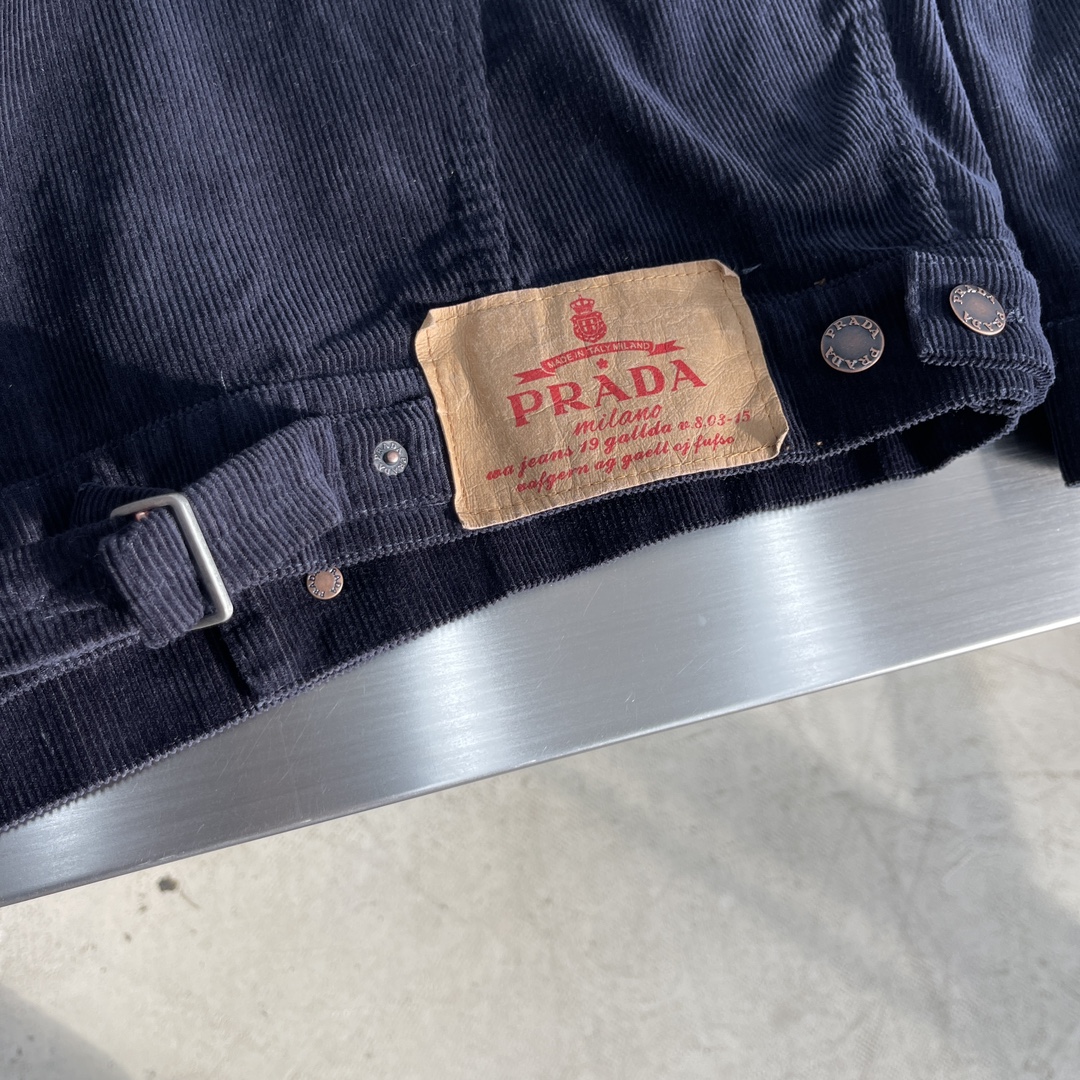 Prada Corduroy Jacket - Premium Cotton Blend, Classic Fit, Modern Style 8 i1725618494 1462 4