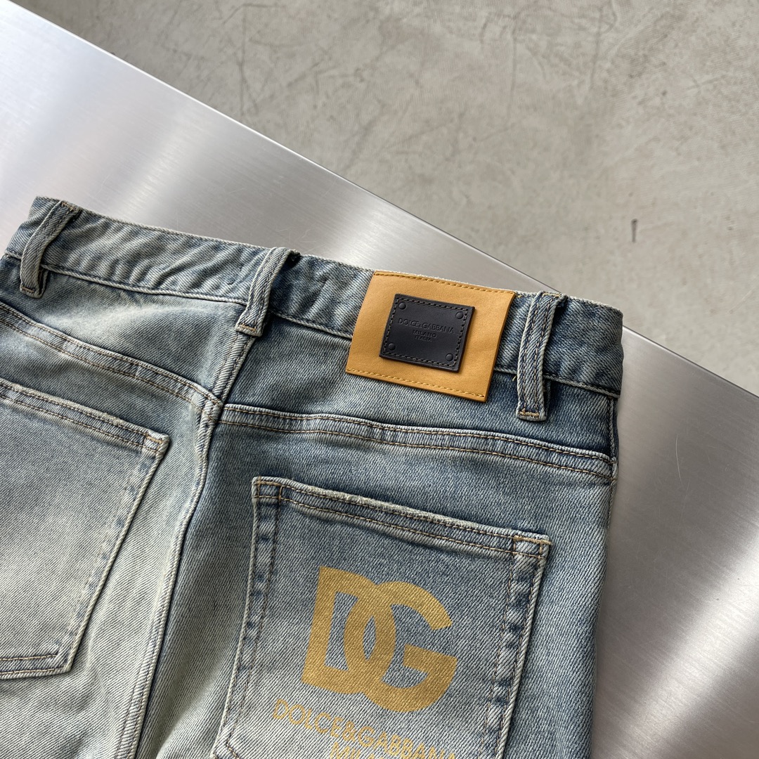 Dolce & Gabbana 25SS Distressed Denim Jeans with DG Logo - Sizes 28-38 7 i1726130303 5981 4