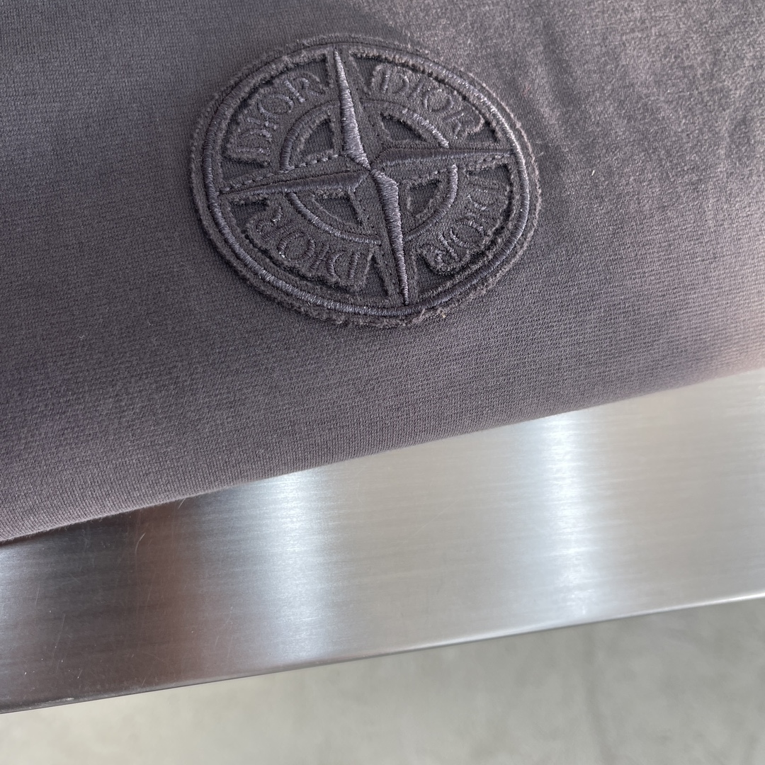 

-Dio 2025春夏短袖系列

尺码   m-5xL
版型：微阔版型
克重：270克重
成份：碳素