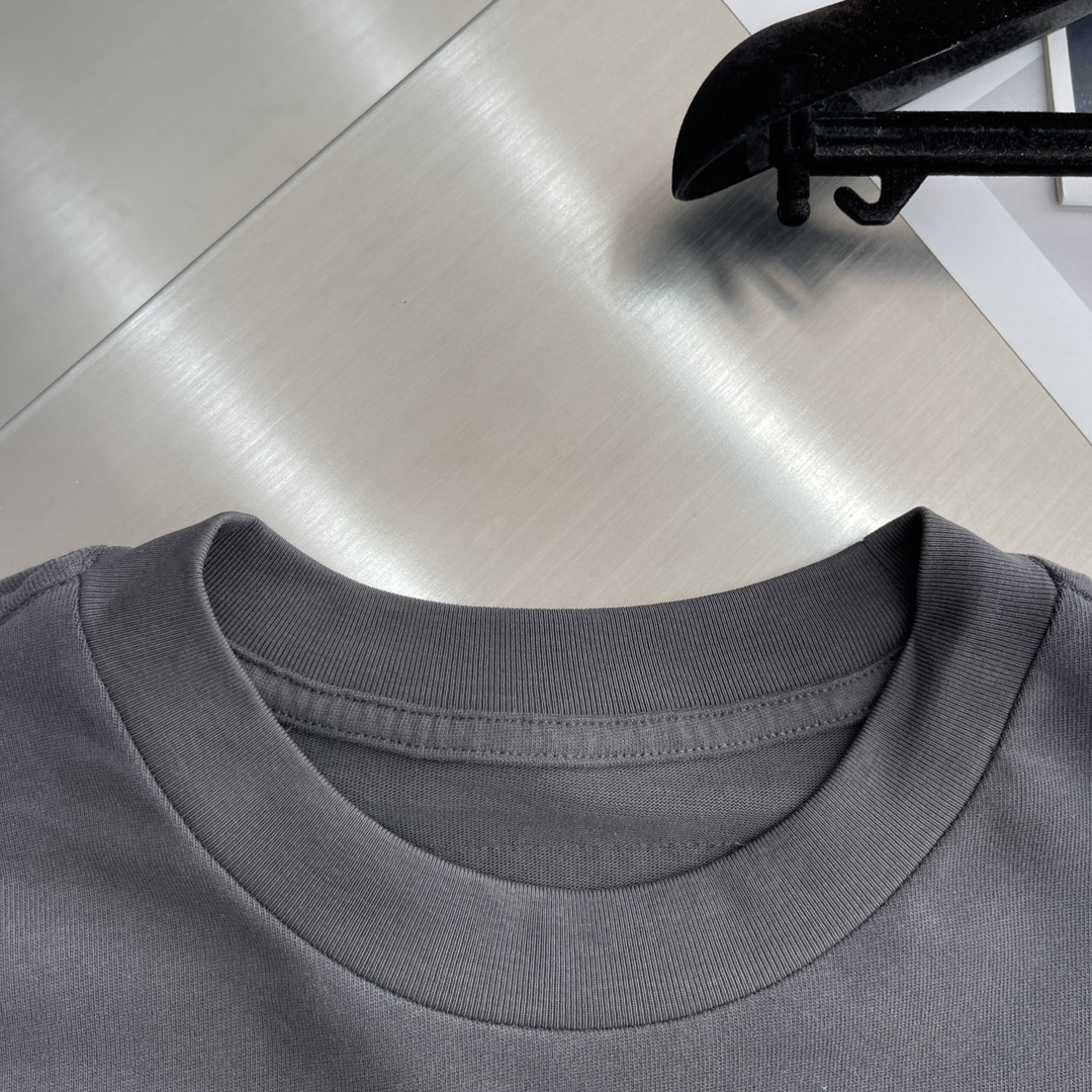 

-驴牌 2025秋冬卫衣系列

尺码   m-5xL
版型：微阔版型
克重：245克重
成份：碳素磨