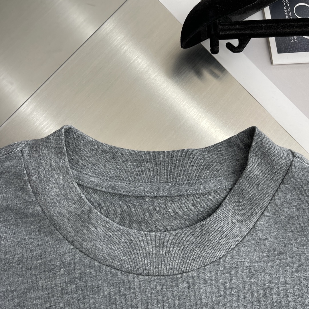 

-驴牌 2025秋冬卫衣系列

尺码   m-5xL
版型：微阔版型
克重：245克重
成份：碳素磨