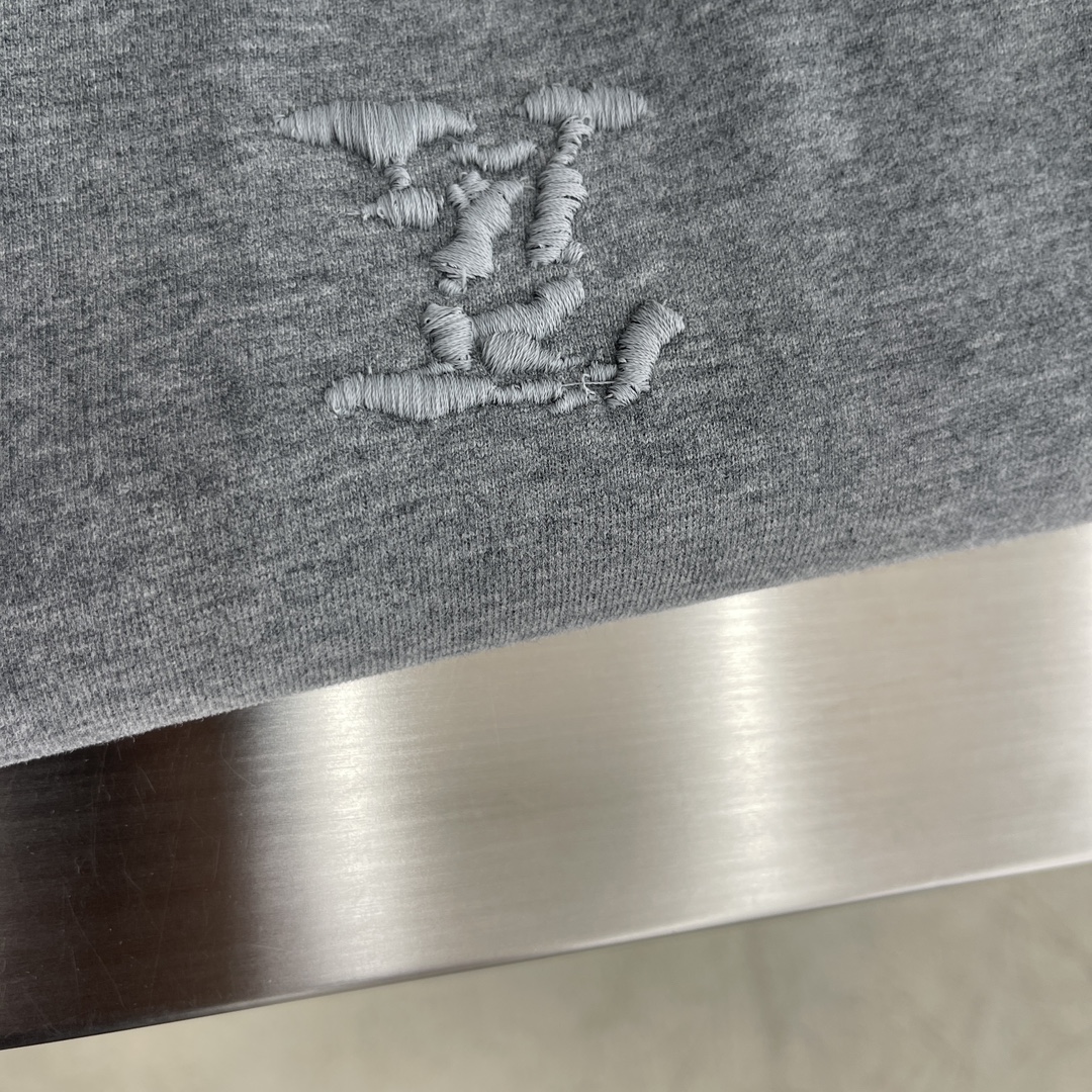 

-驴牌 2025秋冬卫衣系列

尺码   m-5xL
版型：微阔版型
克重：245克重
成份：碳素磨