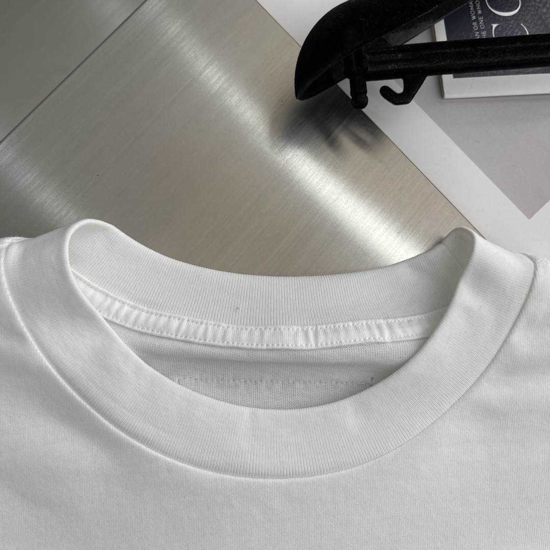 

-驴牌 2025秋冬卫衣系列

尺码   m-5xL
版型：微阔版型
克重：245克重
成份：碳素磨