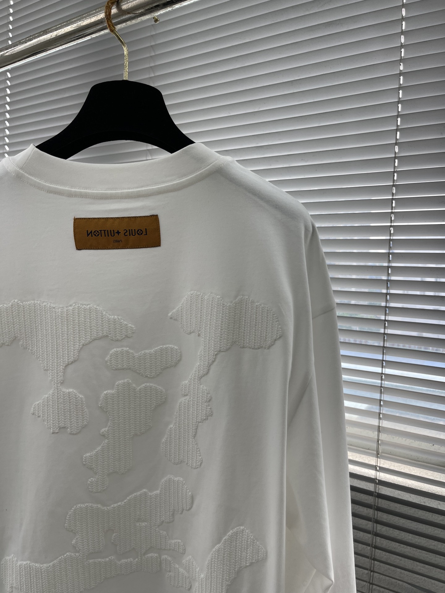 

-驴牌 2025秋冬卫衣系列

尺码   m-5xL
版型：微阔版型
克重：245克重
成份：碳素磨