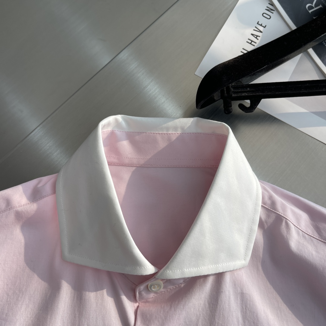 秋冬 -PRAD 撞色领子细节府绸微弹力衬衫。明扣款，这款面料带弹力，穿着舒适！尺码:S-XXLS码衣长