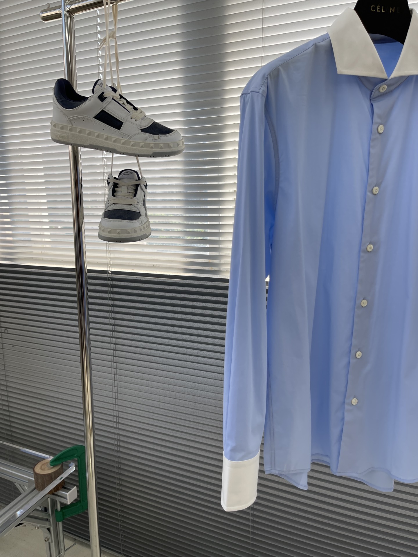 秋冬 -PRAD 撞色领子细节府绸微弹力衬衫。明扣款，这款面料带弹力，穿着舒适！尺码:S-XXLS码衣长