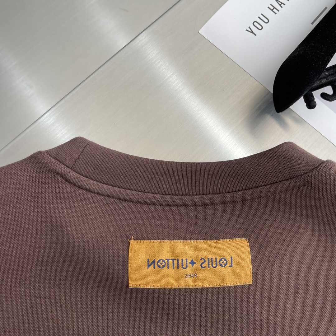 

-驴牌   2025秋冬卫衣系列
尺码   m-5xL
版型：常规卫衣版型
克重：380克重
成份：