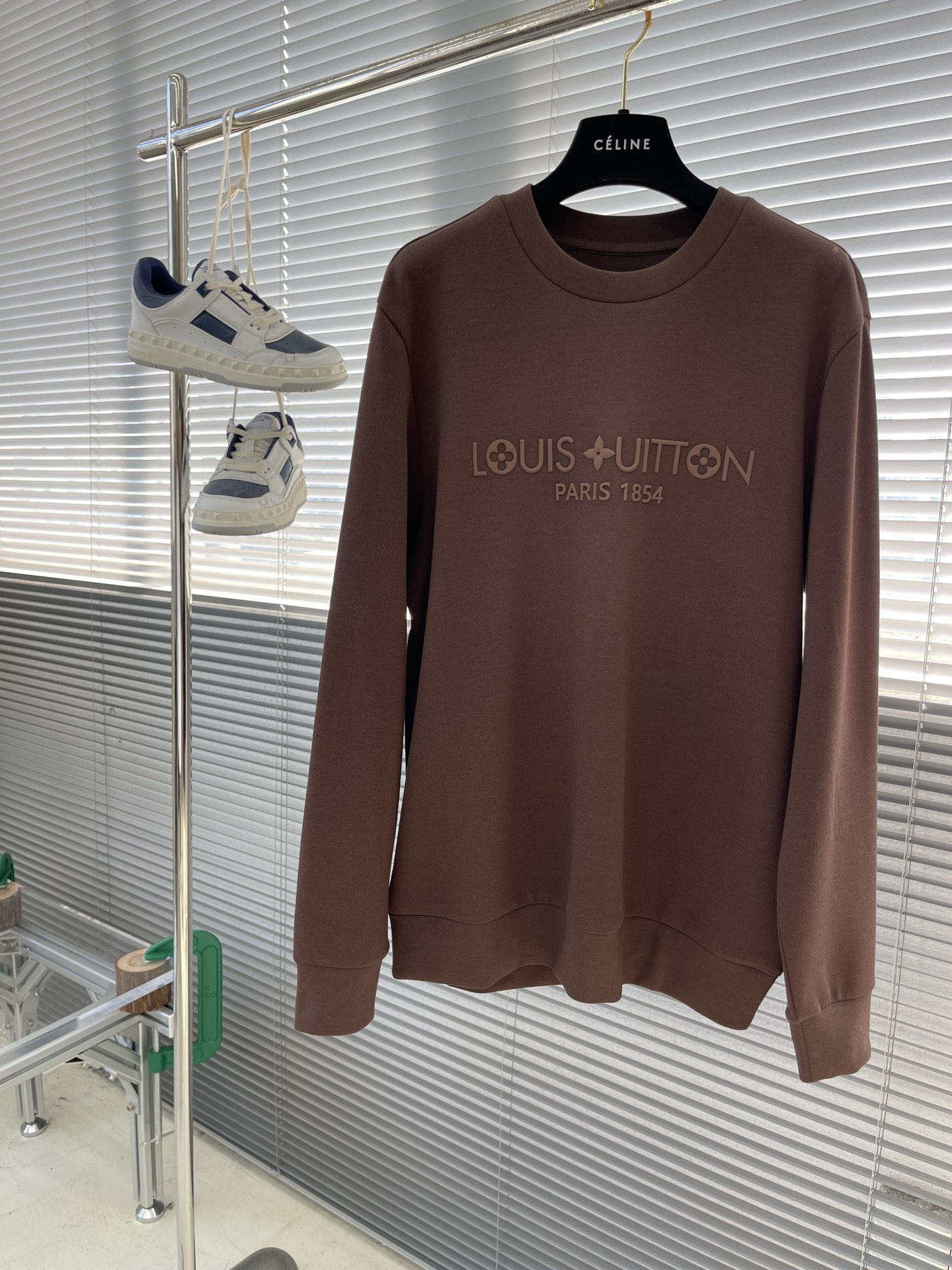 

-驴牌   2025秋冬卫衣系列
尺码   m-5xL
版型：常规卫衣版型
克重：380克重
成份：