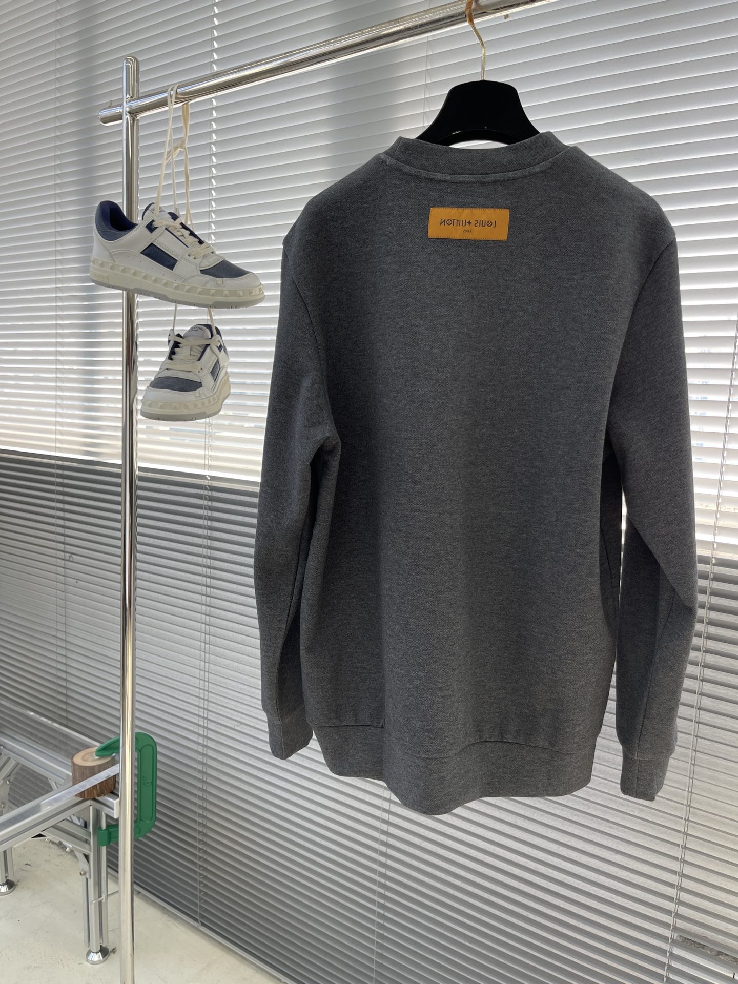 

-驴牌   2025秋冬卫衣系列
尺码   m-5xL
版型：常规卫衣版型
克重：380克重
成份：