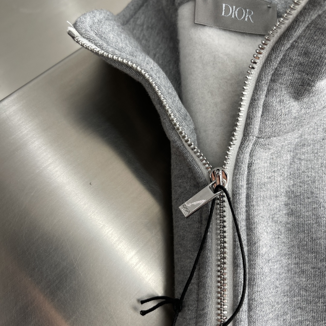 Dior CD Icon Half-Zip Sweatshirt, Modern Style, Unisex Design 7 i1728899868 8304 0