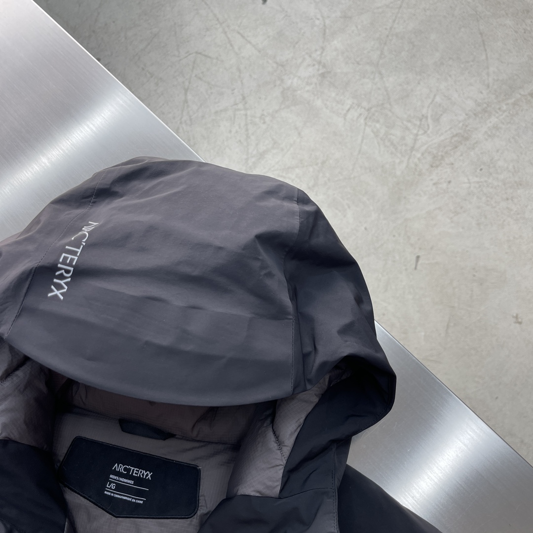 -🐦 鸟家 硬壳连帽中长款情侣防风羽绒服，采用定制五金辅料，无缝压胶，立体logo，90白鸭绒 最新科技