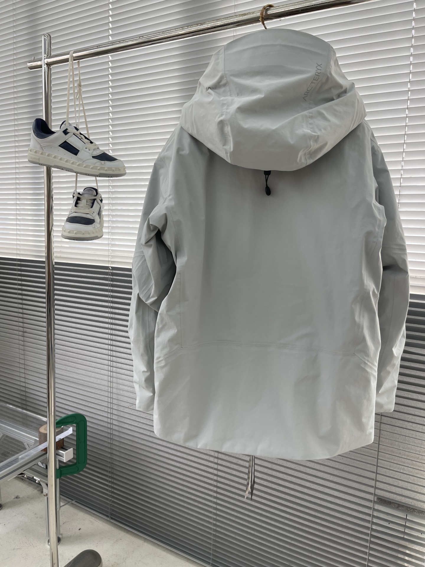 -🐦 鸟家 硬壳连帽中长款情侣防风羽绒服，采用定制五金辅料，无缝压胶，立体logo，90白鸭绒 最新科技