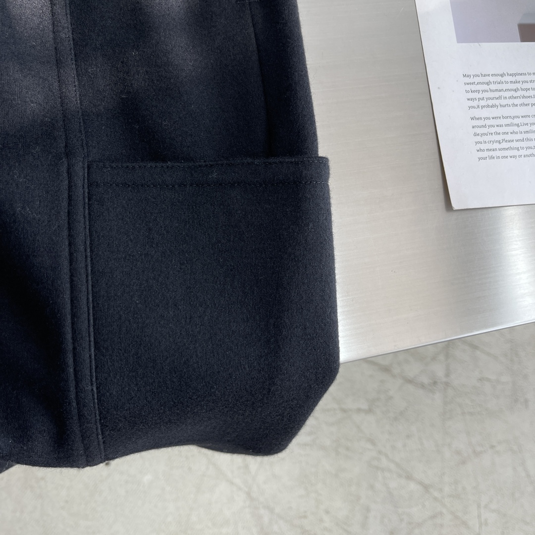 Men's Black Wool Blend Cargo Pants with Multi-Pocket Design - Straight Leg Fit 7 i1734338666 124 5