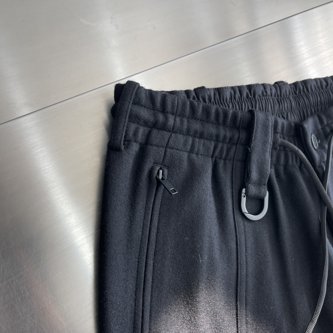 Men's Black Wool Blend Cargo Pants with Multi-Pocket Design - Straight Leg Fit 3 i1734338666 8657 1