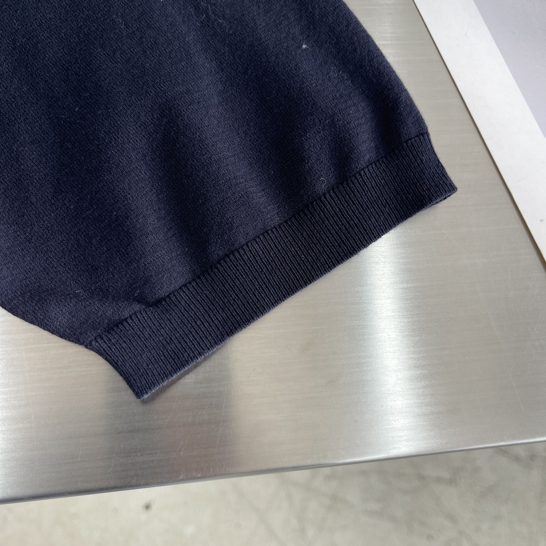 Prad  Polo衫服装 7