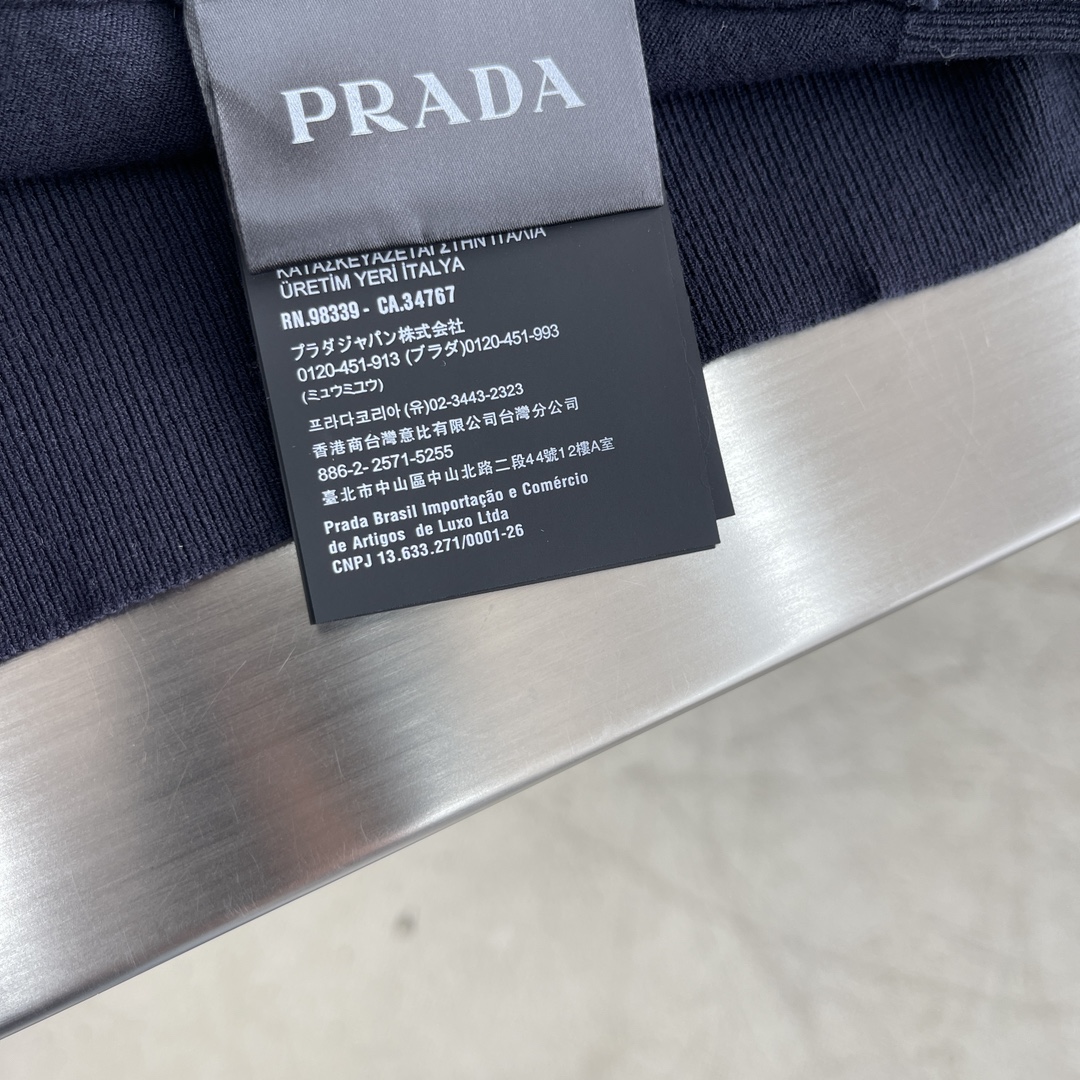 Prad  Polo衫服装 9