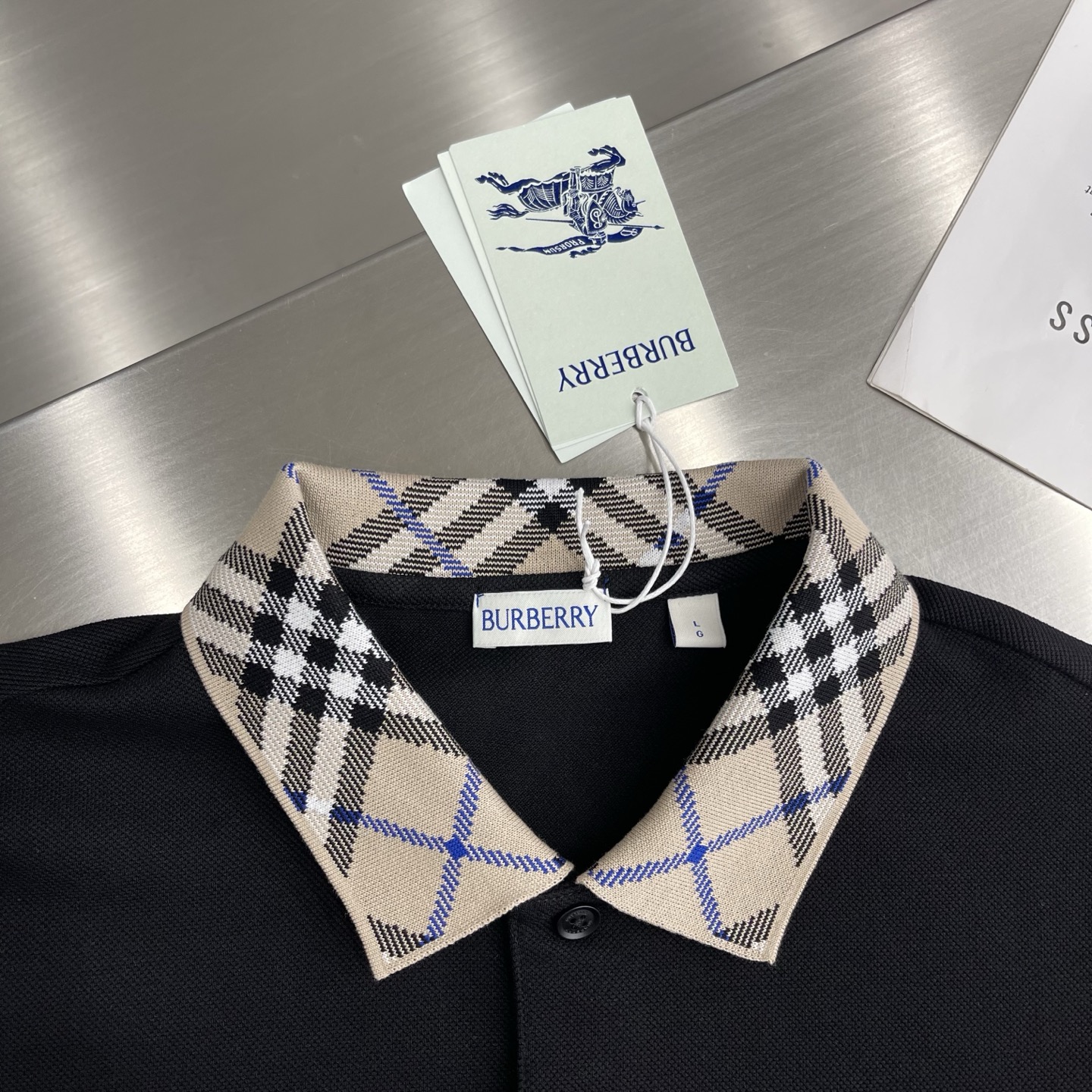 Burberry Men's Classic Fit Polo Shirt with Iconic Check Collar - Black 3 i1745502352491 7796 0 0