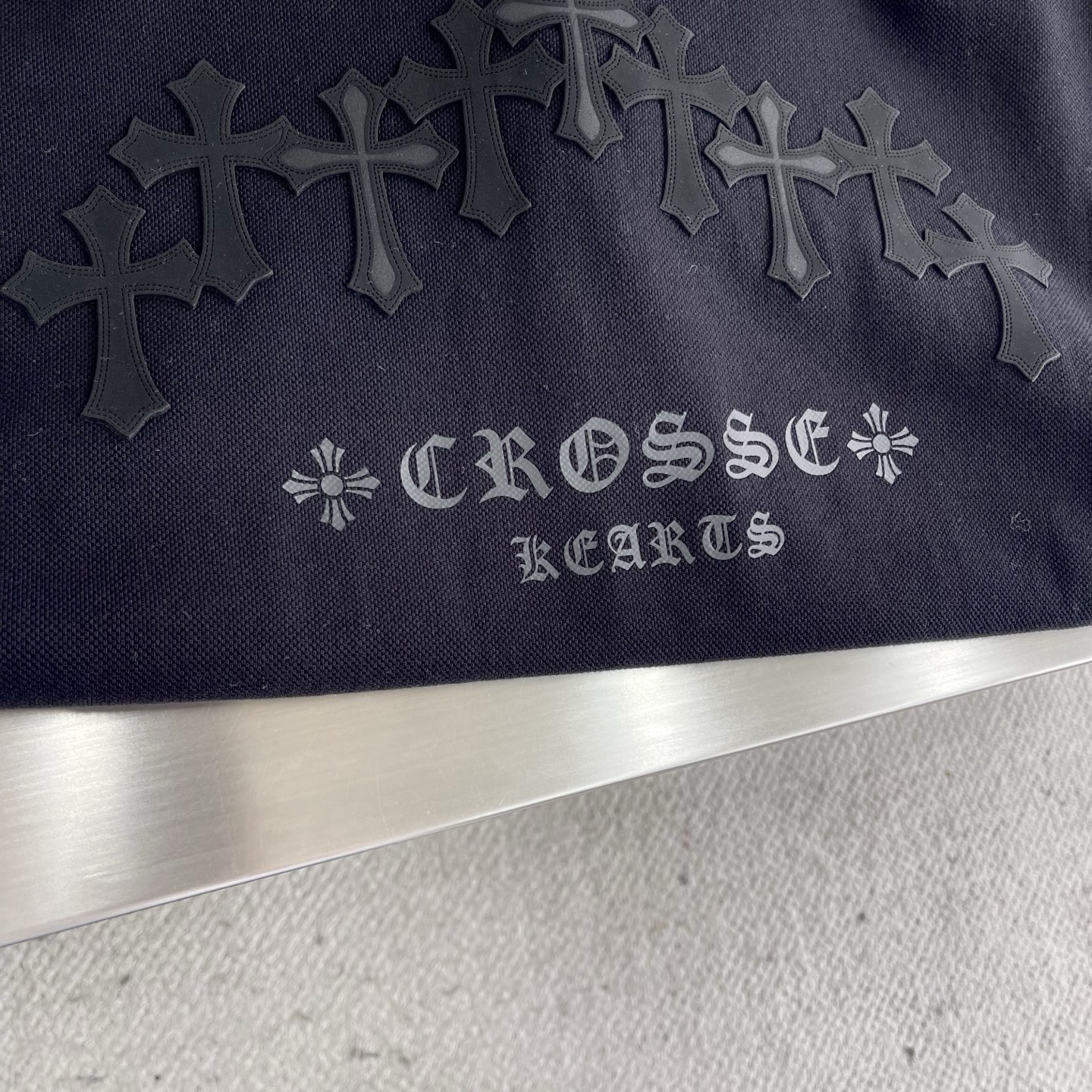 Chrome Hearts 2025 Spring/Summer Polo Shirt - Cross Design, Relaxed Fit 5 i1745503262647 3056 0 2