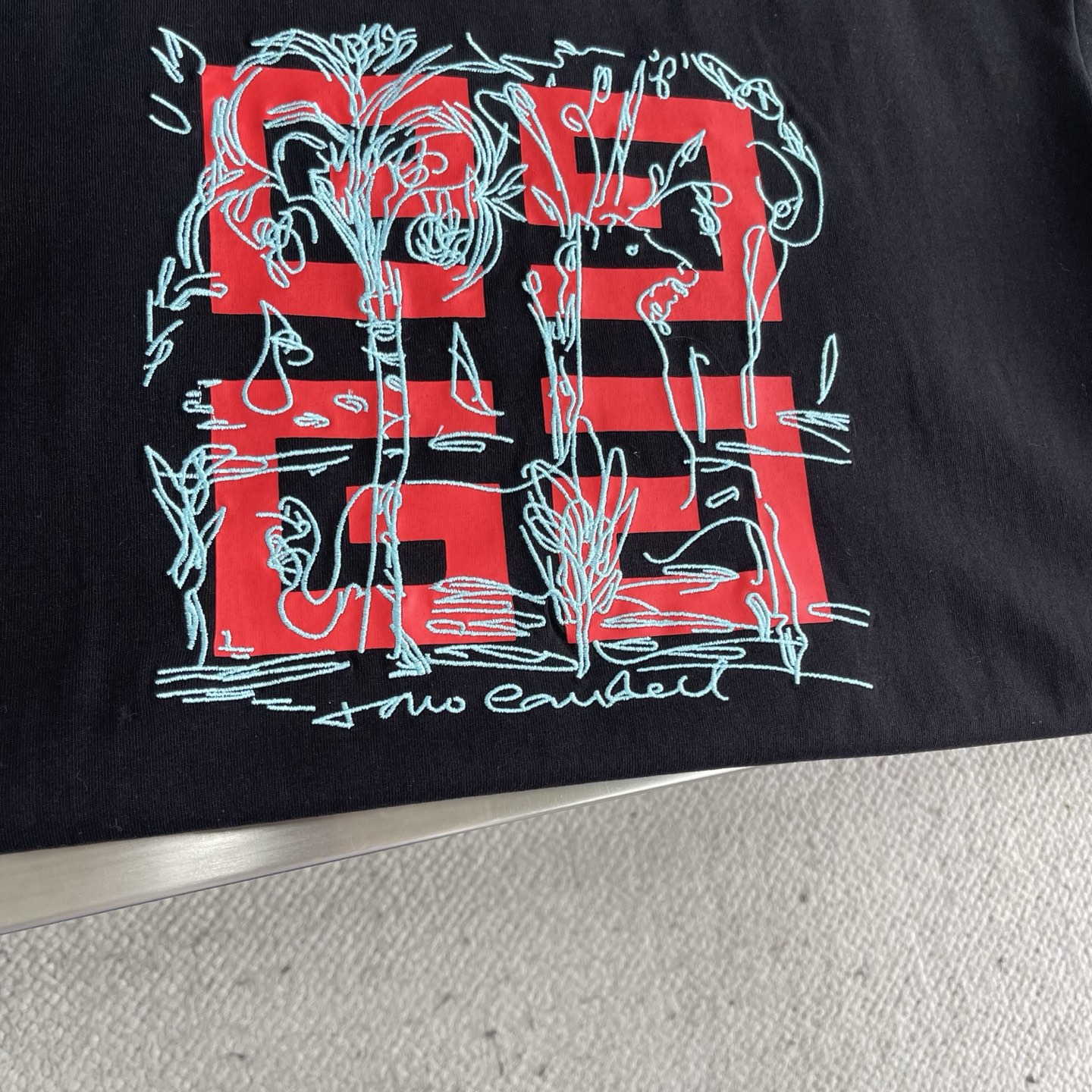 Givenchy Men's Black Cotton T-Shirt with 4G Logo and Graphic Print 4 i1745584719472 9227 0 1