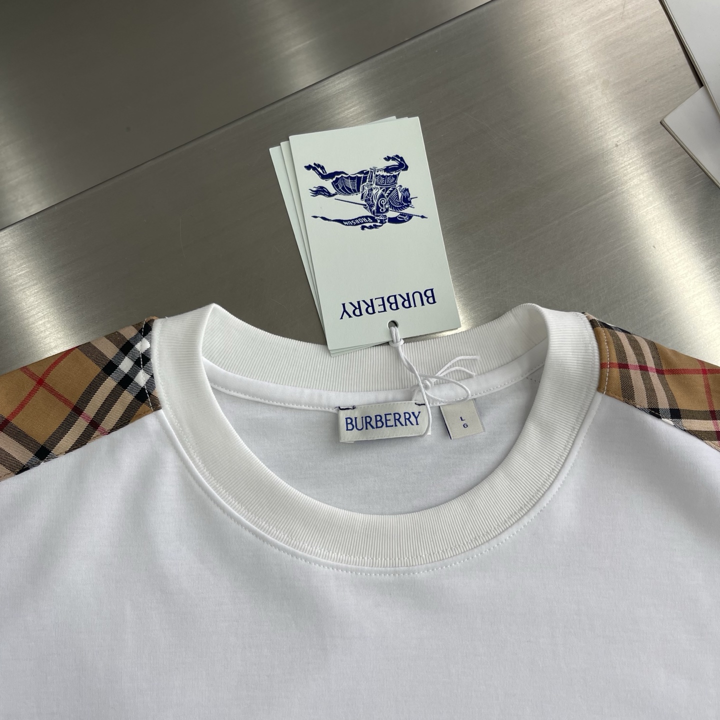 Burberry White Cotton T-Shirt with Iconic Check Sleeves - Oversized Fit 3 i1745585753050 2497 0 0