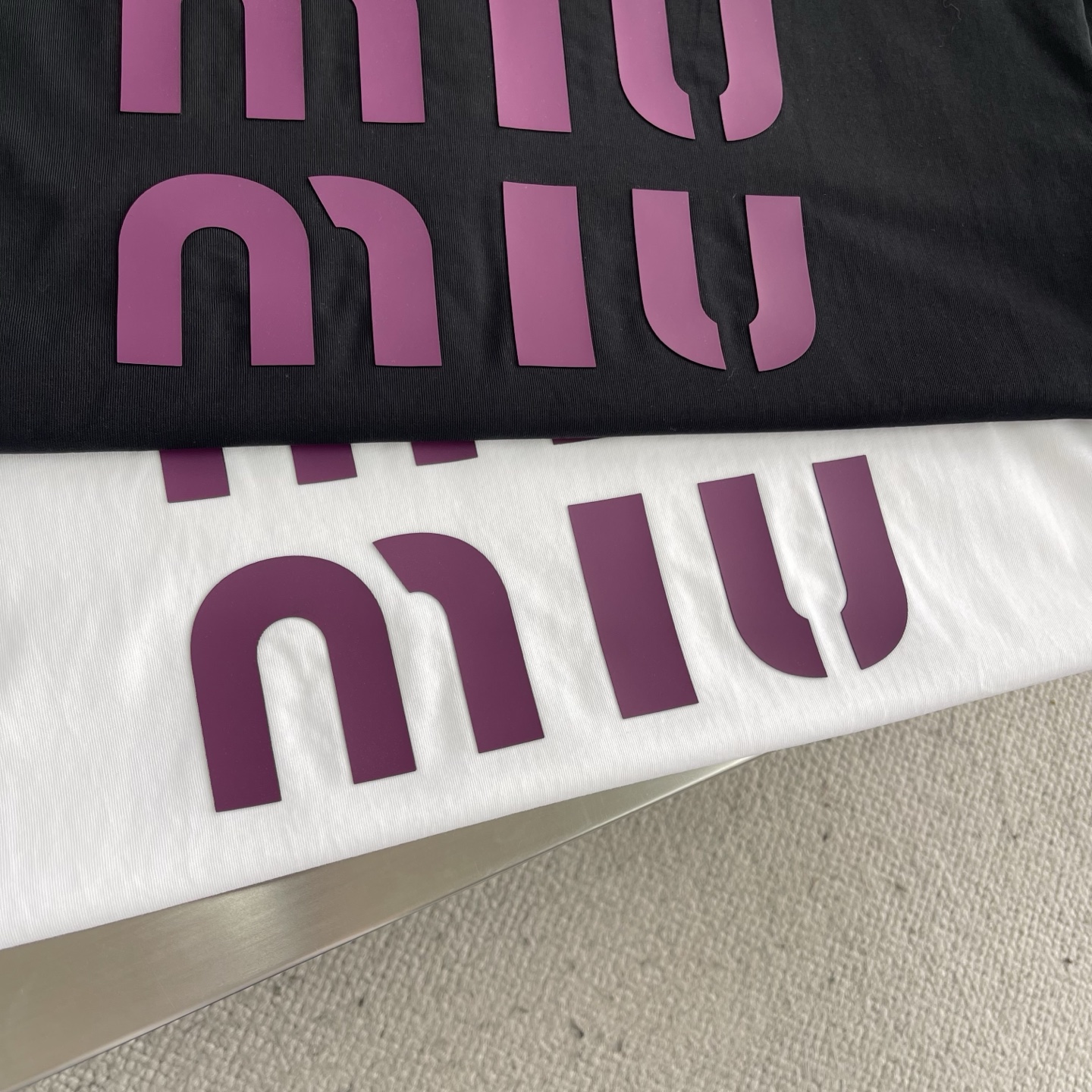 Miu Miu Oversized Logo Tee - Comfortable Cotton, Unisex Fit 4 i1745677558395 4935 0 1