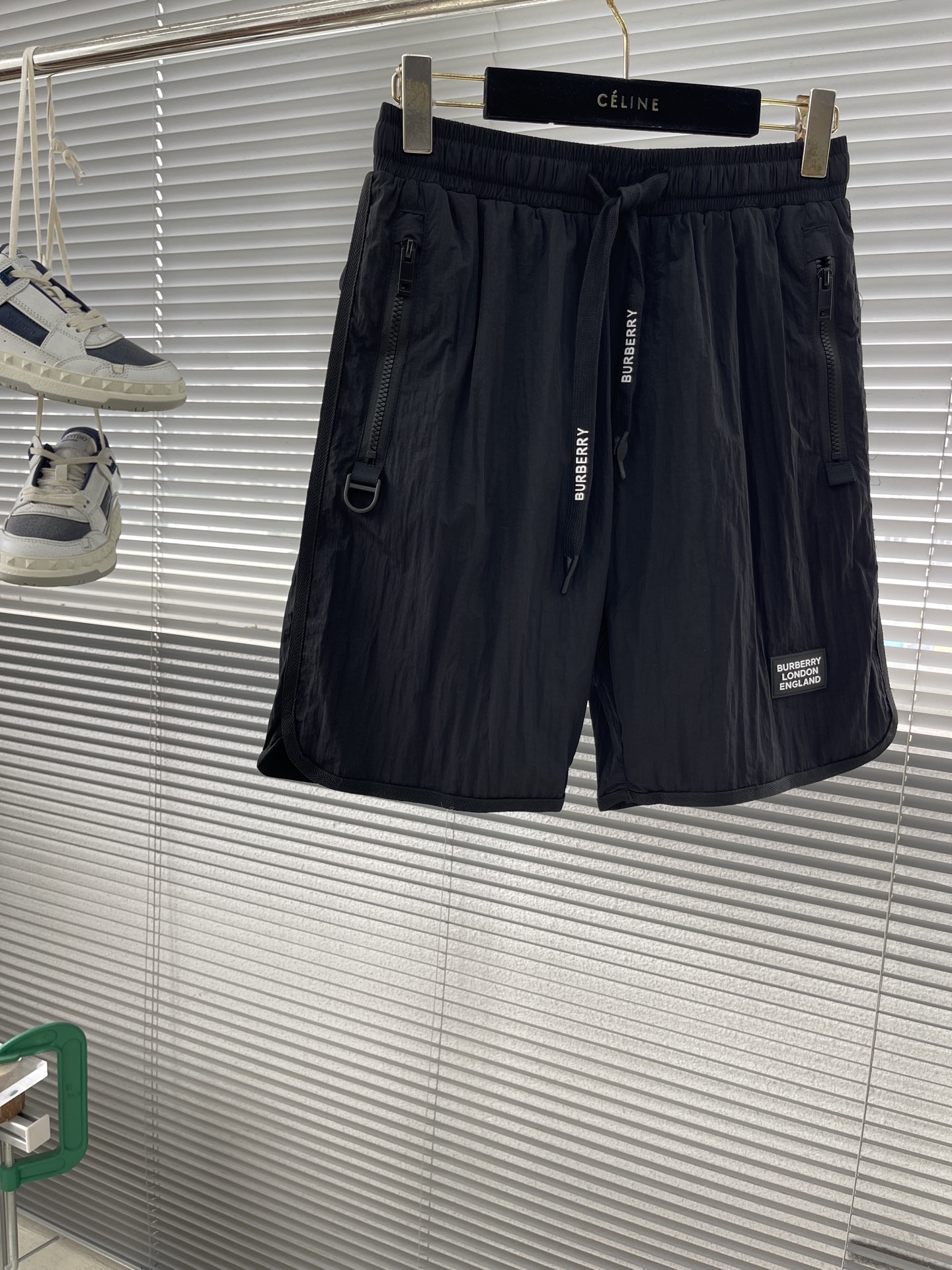 i1745817059529 910 0 7